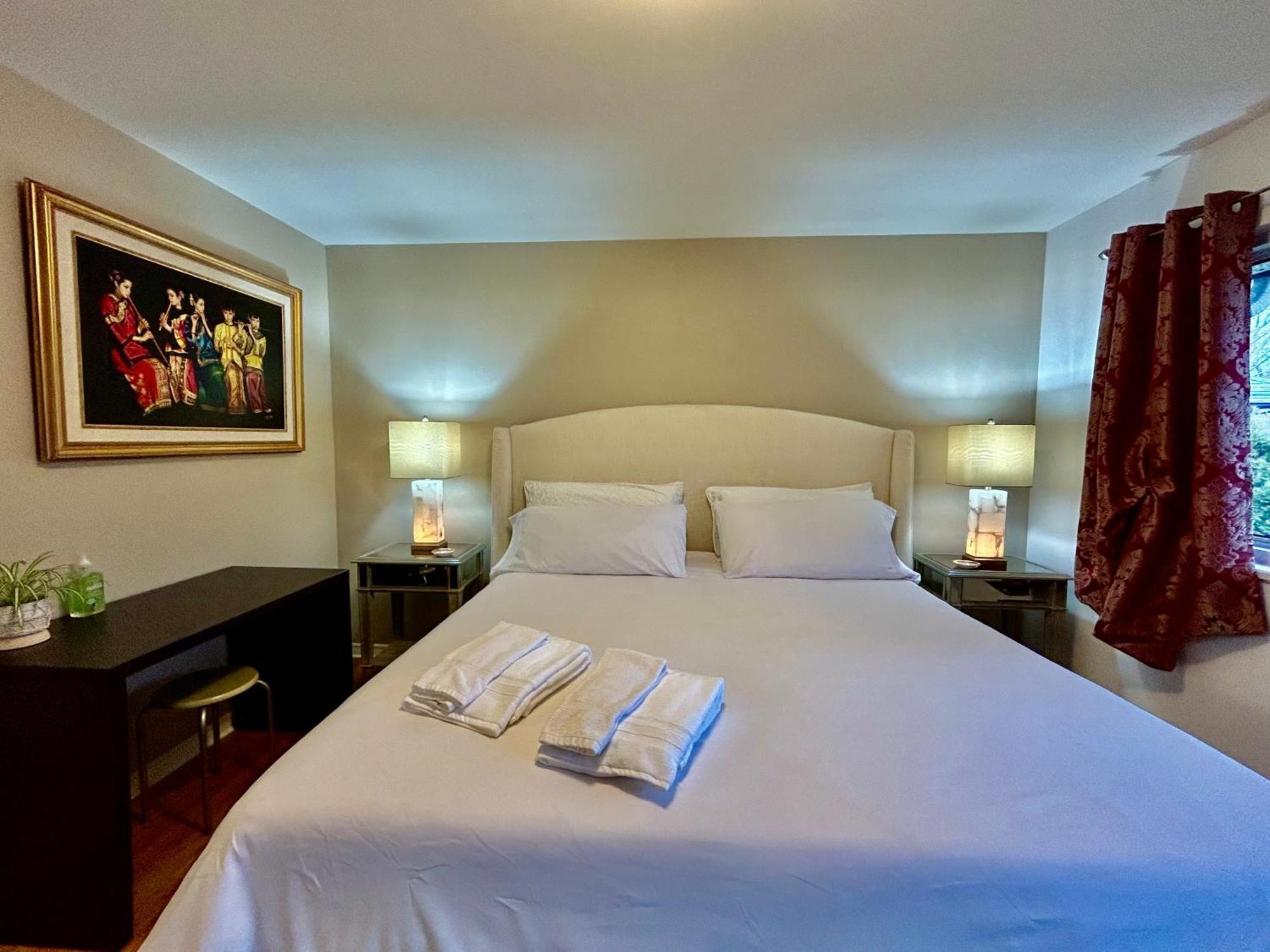 North Nanaimo Gem - Garden-View Room With Private Ensuite 外观 照片